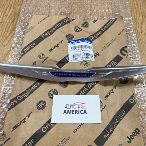 WINGED VICTORY GRILLE EMBLEM BADGE 2015-2017 CHRYSLER 200 OEM MOPAR 68174585AB