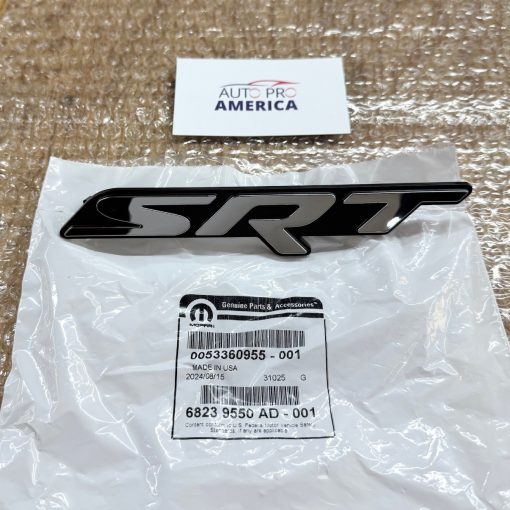 2015-2018 DODGE CHALLENGER CHROME & BLACK SRT GRILLE EMBLEM MOPAR OEM 68239550AD