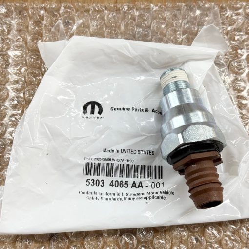 PCV VALVE for 3.7L V6 DODGE RAM DURANGO NITRO JEEP LIBERTY OEM MOPAR 53034065AA