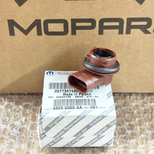 HEADLIGHT LAMP SOCKET for 2016-2025 FIAT 500X JEEP RENEGADE OEM MOPAR 68285062AA