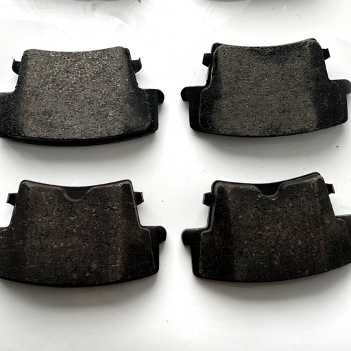 Mintex OEM Disc Brake Pad Set MDB2695 REAR Pads For Dodge Charger Chrysler 300