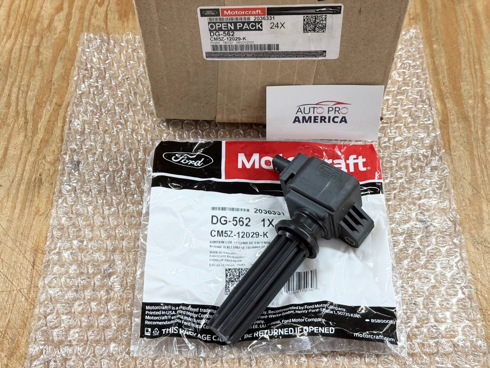 Ignition Coil Ford Edge Focus Fusion Lincoln MKZ MKT MKC DG562 OEM