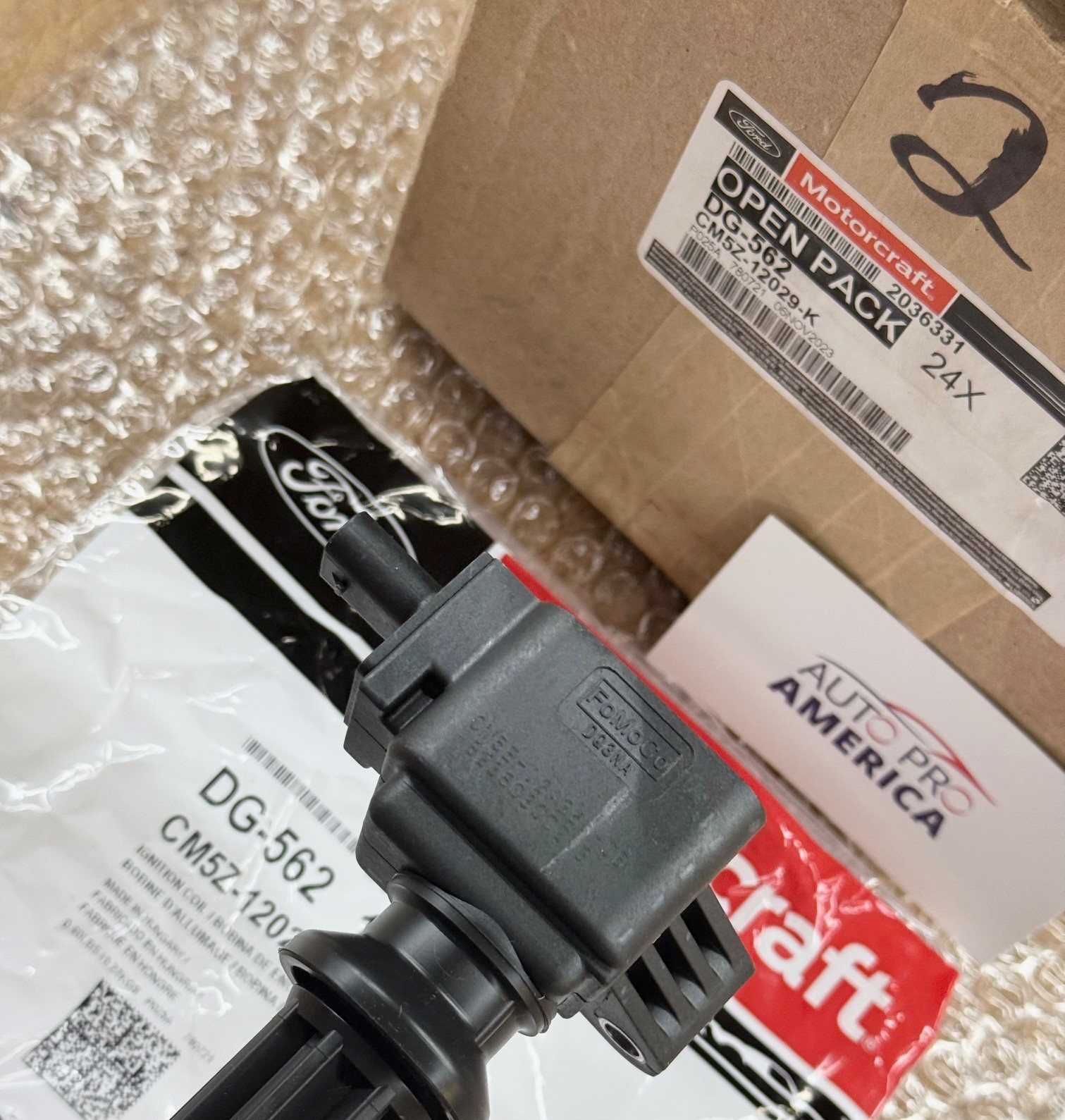 Ignition Coil Ford Edge Focus Fusion Lincoln MKZ MKT MKC DG562 OEM