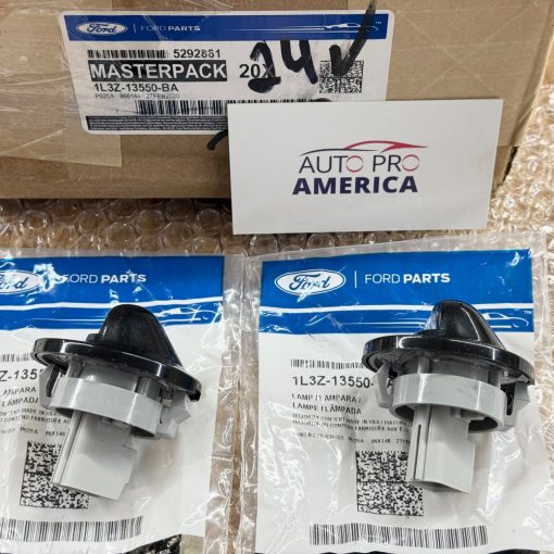 REAR LICENSE PLATE LAMP SET 2001-2014 FORD F150 RANGER EXPLORER SPORT OEM FORD