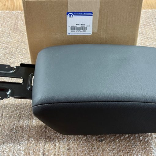 CENTER CONSOLE ARMREST 2018-2025 JEEP WRANGLER GLADIATOR OEM MOPAR 6AC68TX7AJ
