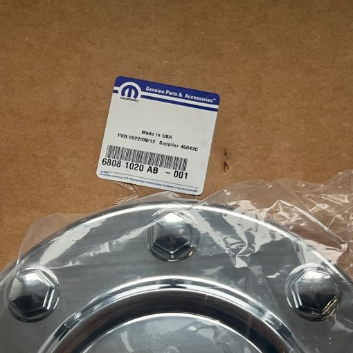 LONGHORN EDITION FRONT CENTER CAP WITH DUALLY 2011-2018 DODGE RAM 3500 MOPAR OEM