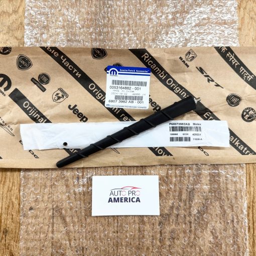 MASTER ANTENNA for 2012-2019 FIAT 500 DODGE JEEP CHEROKEE 68073982AB MOPAR OEM