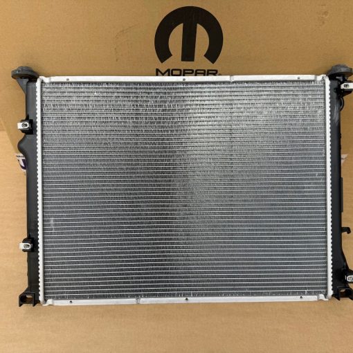 Engine Cooling Radiator 2005-2010 Chrysler 300 Dodge Charger Magnum MOPAR OEM