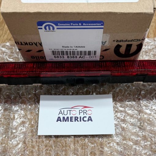 CENTER HIGH MOUNTED THIRD BRAKE LIGHT 20-26 JEEP GLADIATOR MOPAR OEM 68338388AC