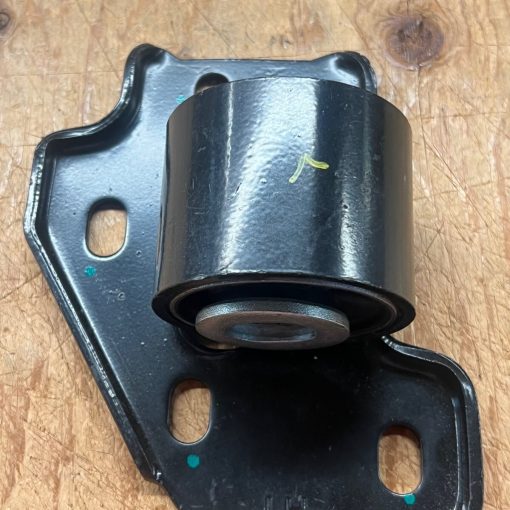 LEFT Front Rearward Lower Control Arm Bushing Lincoln Town Ford Crown Victoria